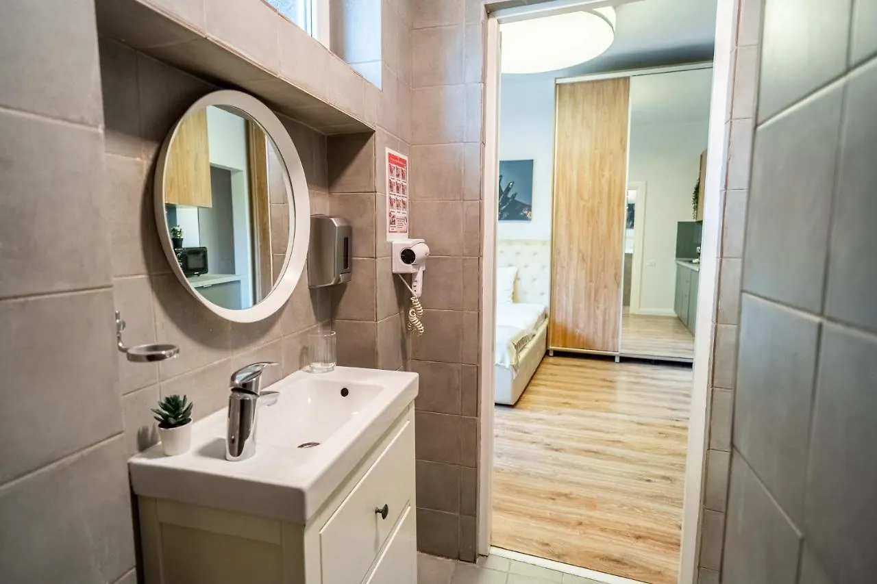 Cozy Apartments Near Calea Victoriei Bucarest