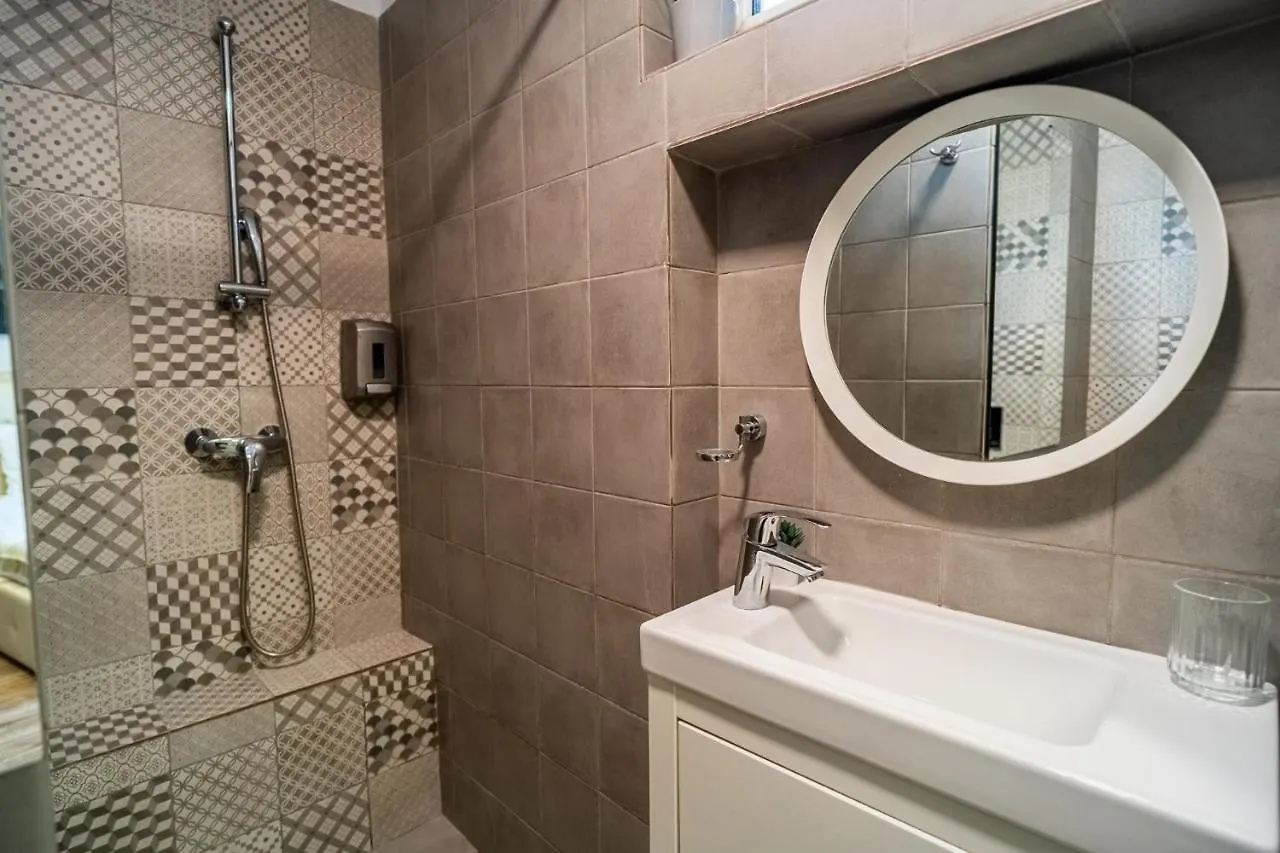 Cozy Apartments Near Calea Victoriei Bucarest