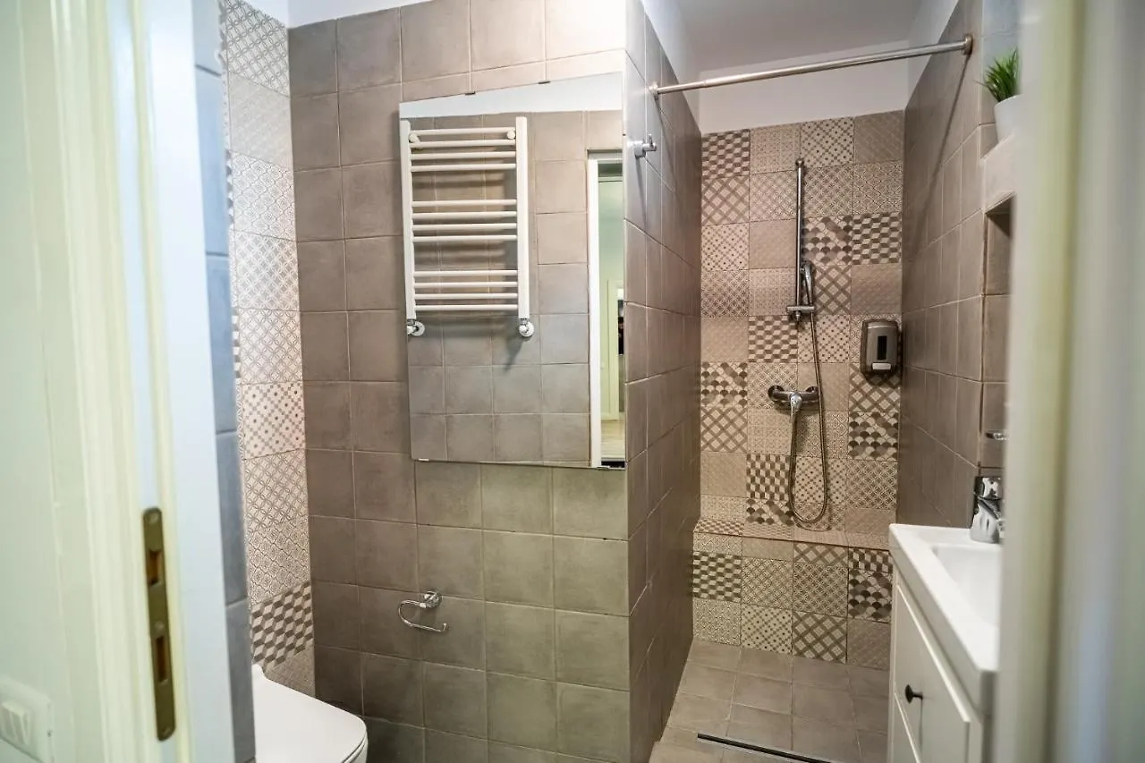 Cozy Apartments Near Calea Victoriei Bucarest