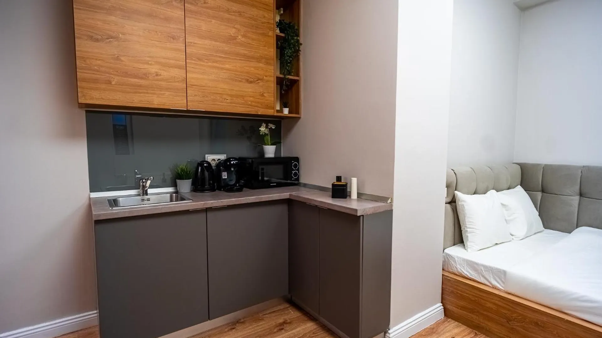 Cozy Apartments Near Calea Victoriei Bucarest