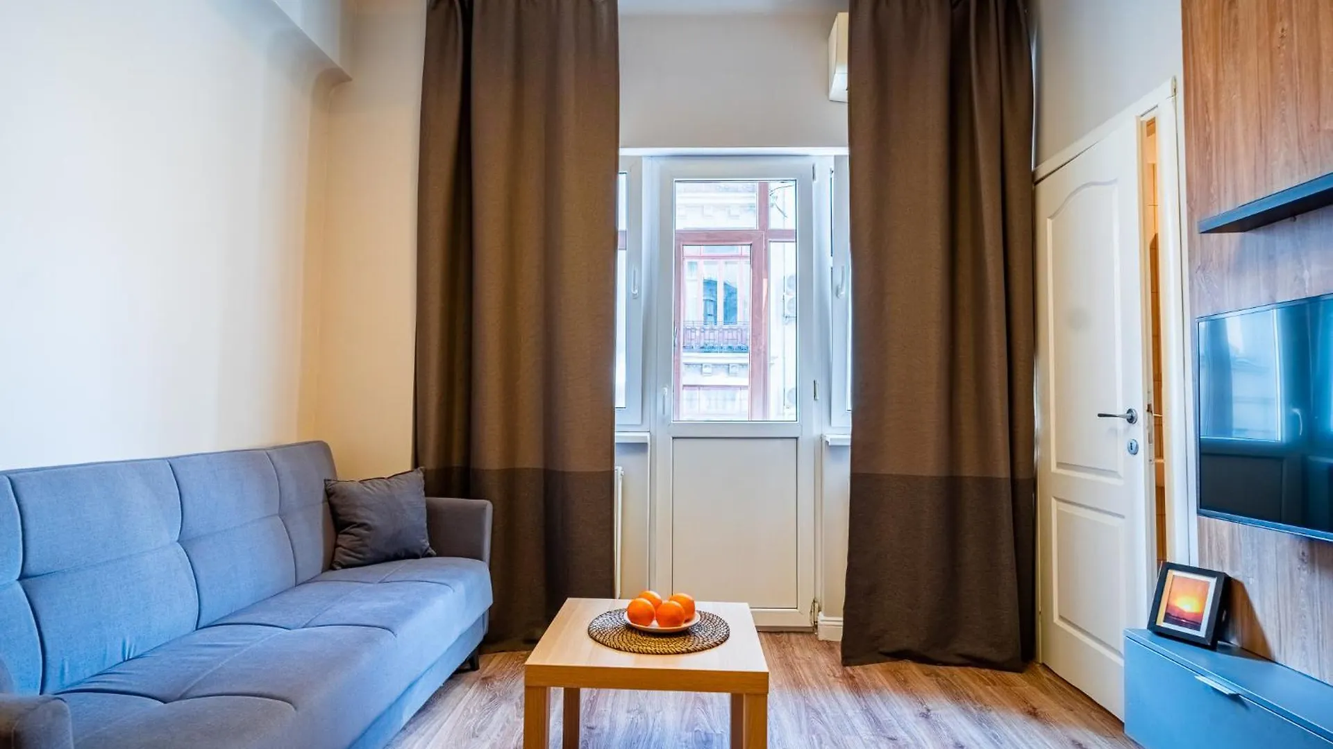 Cozy Apartments Near Calea Victoriei Bucarest 0*,