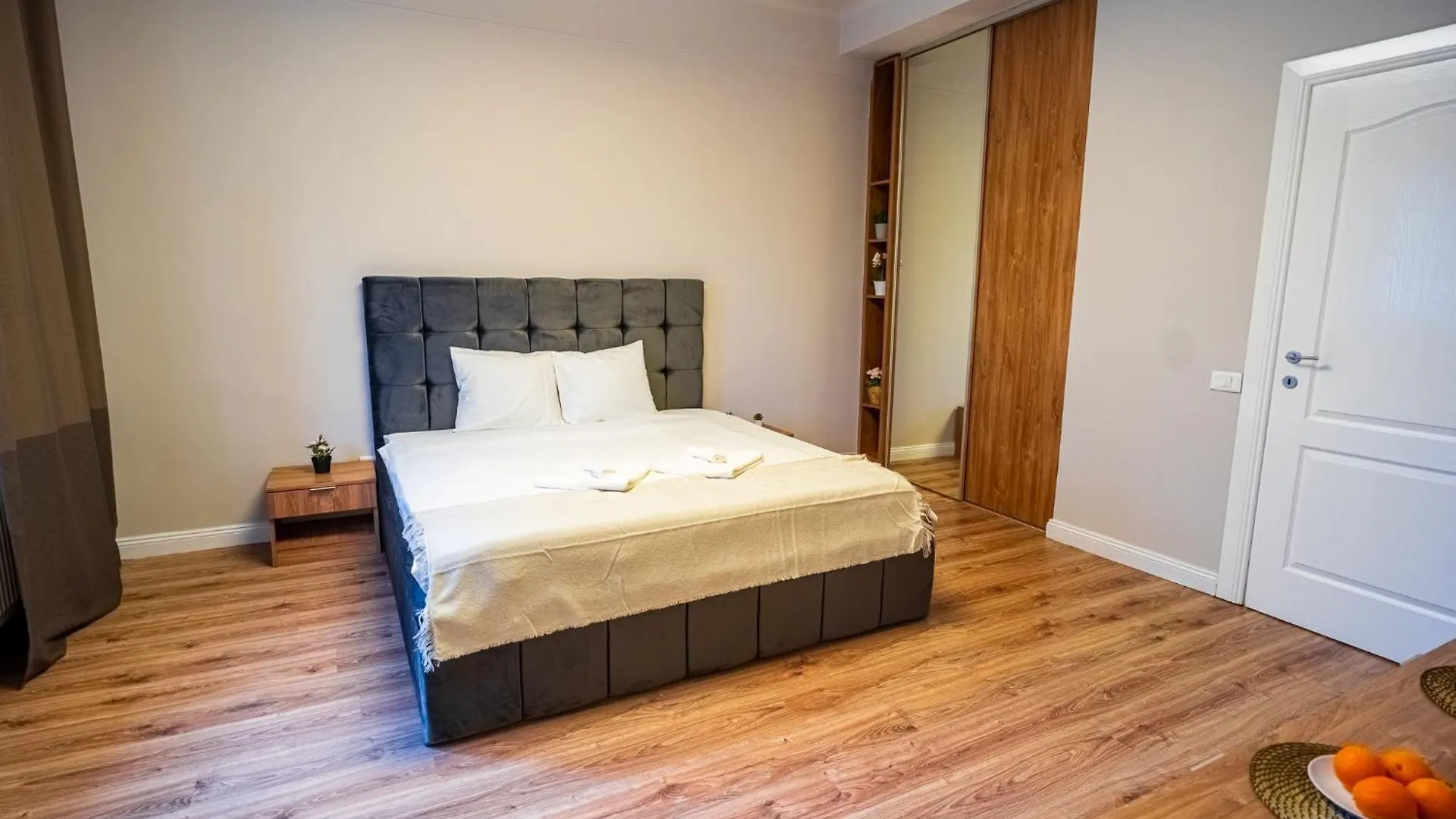 Cozy Apartments Near Calea Victoriei Bucarest