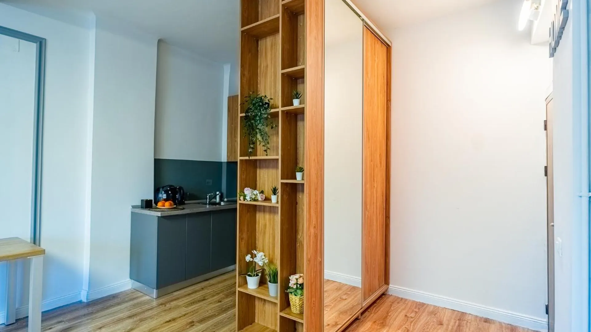 Cozy Apartments Near Calea Victoriei Bucarest