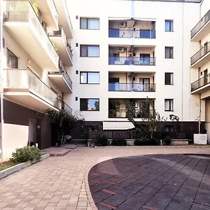 Appartamento D, Bucarest